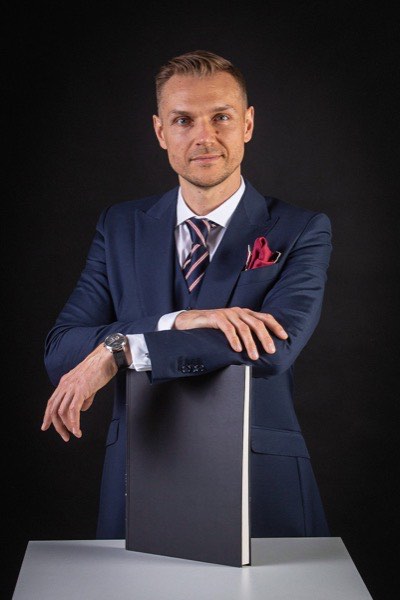 Paweł Gołembiewski – autor Biblii Negocjacji